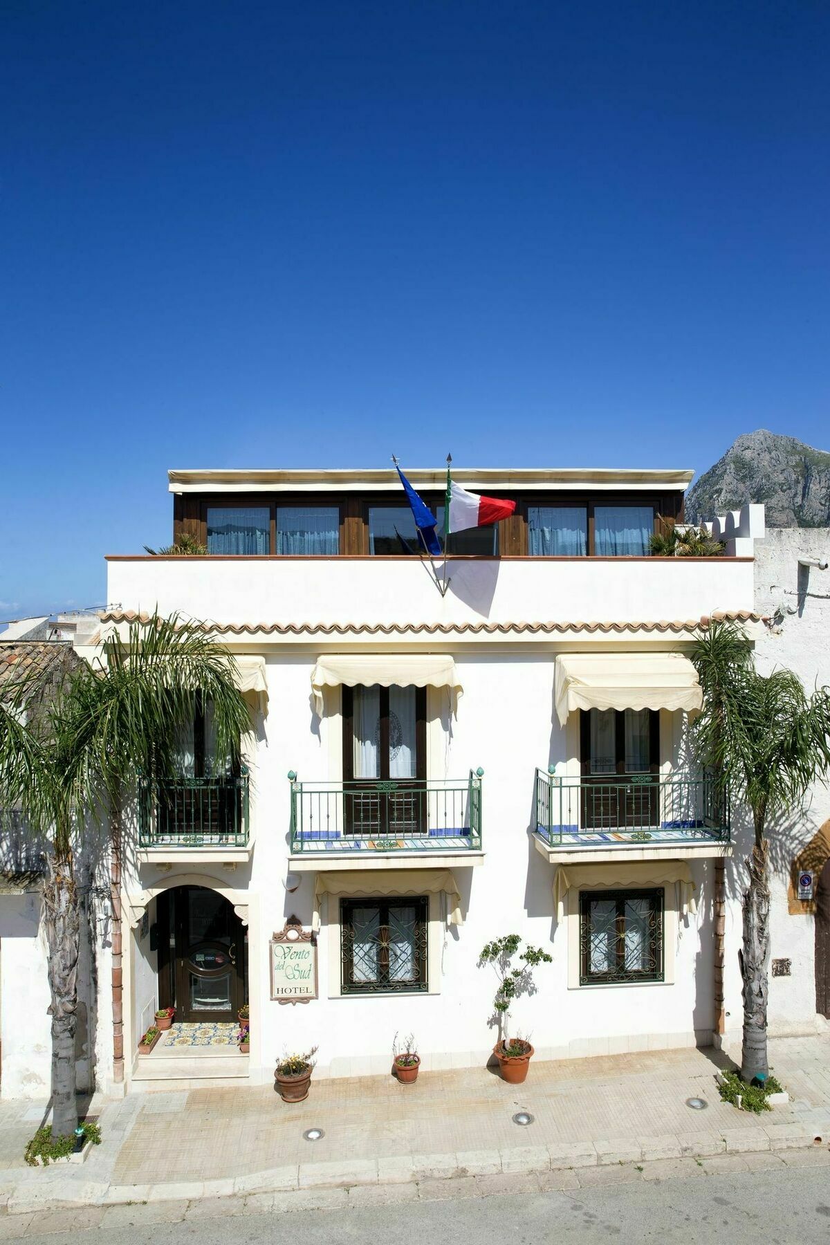 Vento Del Sud Hotel 3*